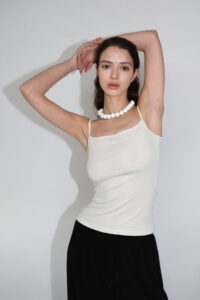 Carla Top | Bone
